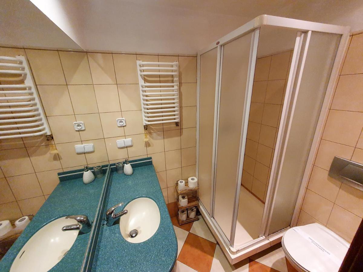 Bukowa Chata Jugów Exterior foto